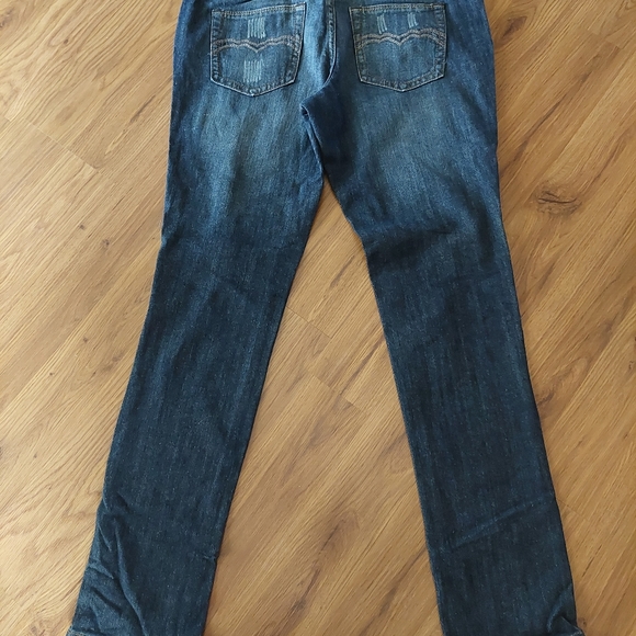 RUE 21 TWENTY ON BLACK WOMEN'S DISTRESSED JEANS - Picture 4 of 4